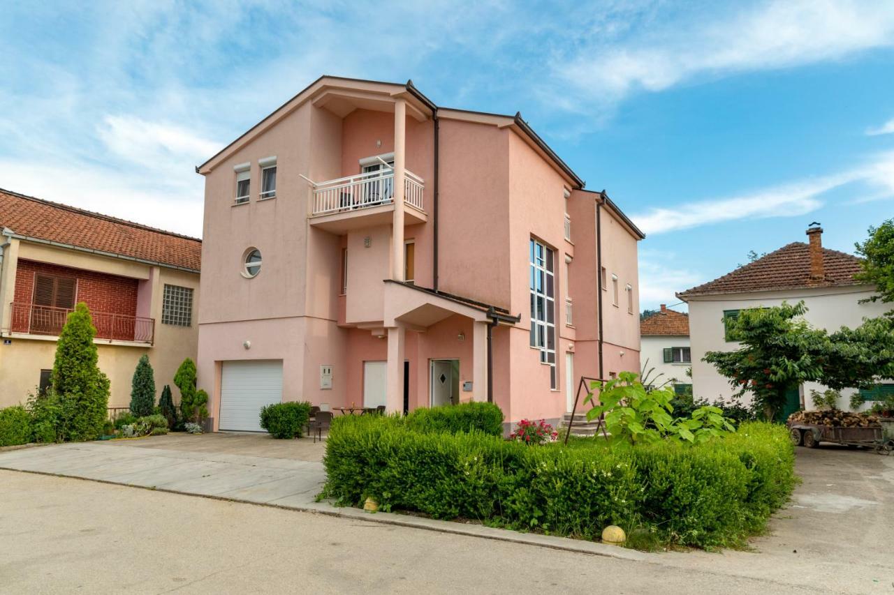 Arenta Apartments Metković Kültér fotó